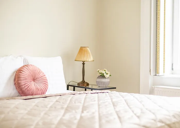 Graceful & Cozy Dream Next To The Opera House Budapesta