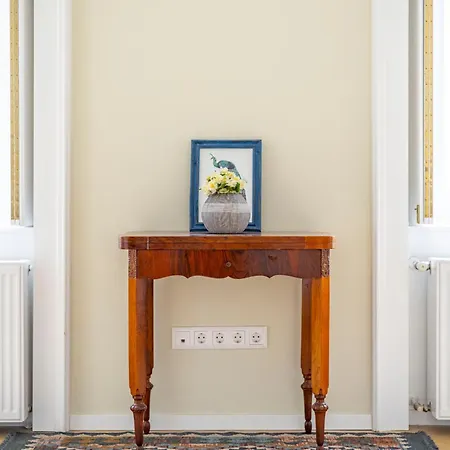 Appartamento Graceful & Cozy Dream Next To The Opera House Budapest